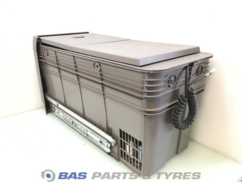 Scania S-Serie NextGen Koelkast Scania 40 Liter 2706575 - Recambio para Camión: foto 3 Scania S-Serie NextGen Koelkast Scania 40 Liter 2706575 - Recambio para Camión: foto 3