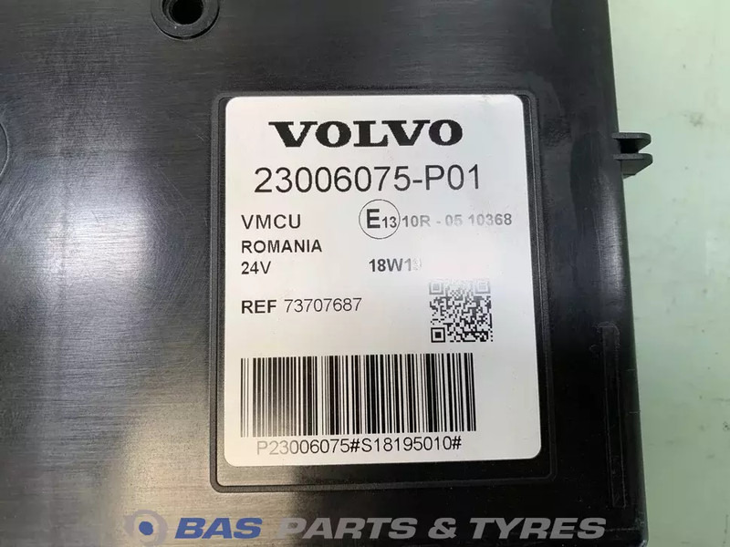 Volvo Regeleenheid VMCU Volvo 21724448 - Recambio para Camión: foto 3 Volvo Regeleenheid VMCU Volvo 21724448 - Recambio para Camión: foto 3