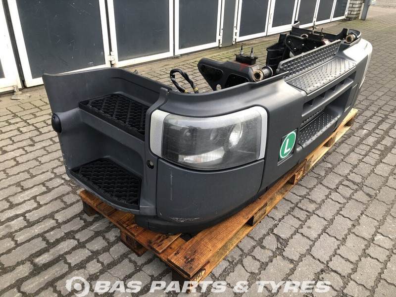 Renault D-Serie Bumper Renault 7421554759 - Parachoques para Camión: foto 3 Renault D-Serie Bumper Renault 7421554759 - Parachoques para Camión: foto 3