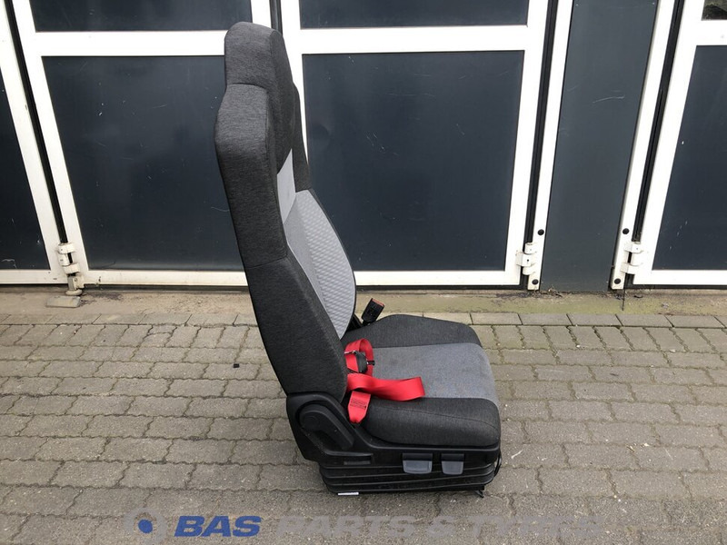 Renault D-Serie - Asiento para Camión: foto 4 Renault D-Serie - Asiento para Camión: foto 4