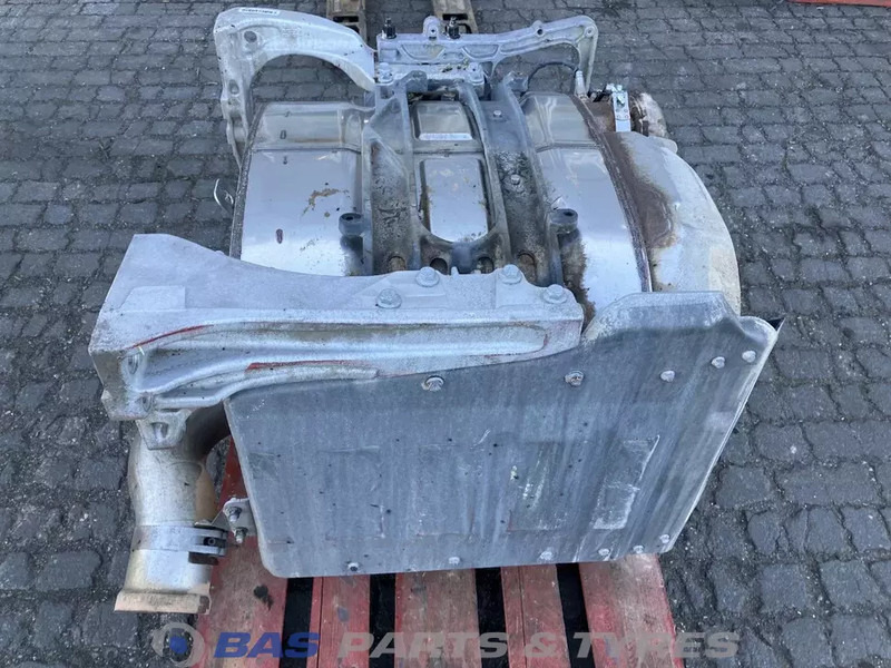 Renault  - Silenciador para Camión: foto 4 Renault  - Silenciador para Camión: foto 4