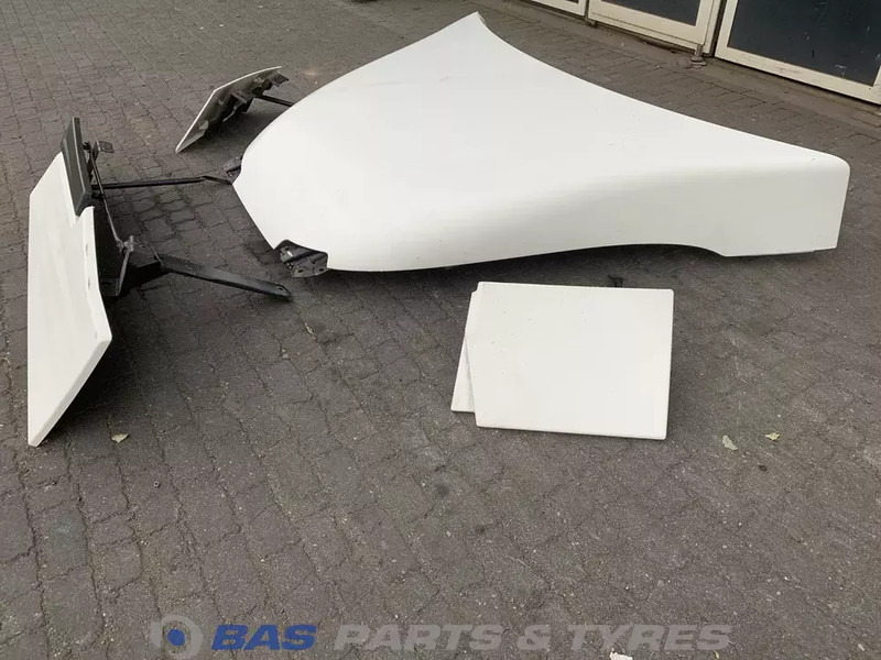 Renault T-Serie - Aerodinámica/ Spoiler para Camión: foto 2 Renault T-Serie - Aerodinámica/ Spoiler para Camión: foto 2