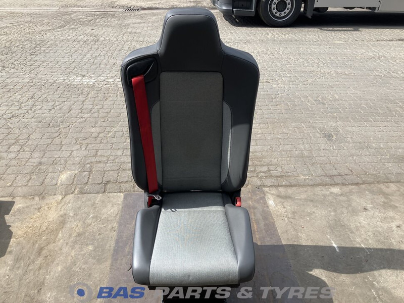 Renault T-Serie - Asiento para Camión: foto 1 Renault T-Serie - Asiento para Camión: foto 1