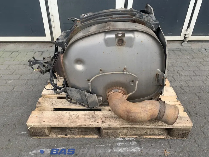 Renault Uitlaatdemper Renault 7422396038 - Silenciador para Camión: foto 3 Renault Uitlaatdemper Renault 7422396038 - Silenciador para Camión: foto 3