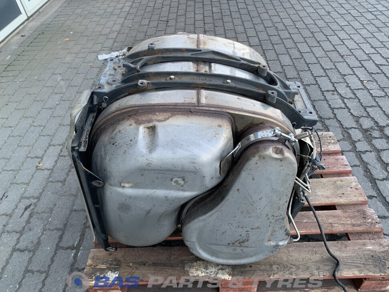 Renault Uitlaatdemper Renault 7422396038 - Silenciador para Camión: foto 1 Renault Uitlaatdemper Renault 7422396038 - Silenciador para Camión: foto 1