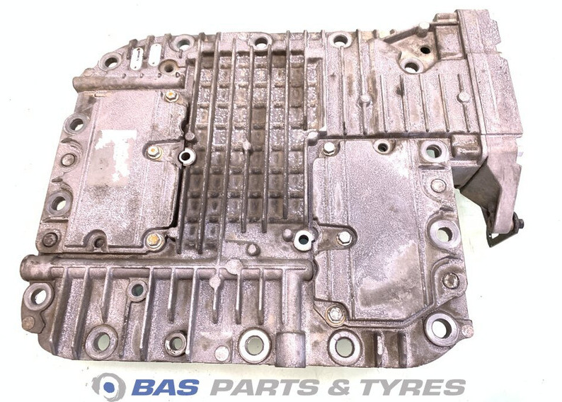 Renault Versnellingsbakdeksel Renault 7420917637 - Caja de cambios para Camión: foto 1 Renault Versnellingsbakdeksel Renault 7420917637 - Caja de cambios para Camión: foto 1