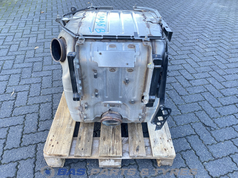 Scania Uitlaatdemper Scania 2202422 - Convertidor catalítico para Camión: foto 1 Scania Uitlaatdemper Scania 2202422 - Convertidor catalítico para Camión: foto 1