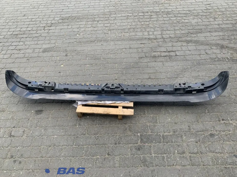 Scania Zonneklep Scania 2341420 - Visera parasol para Camión: foto 4 Scania Zonneklep Scania 2341420 - Visera parasol para Camión: foto 4