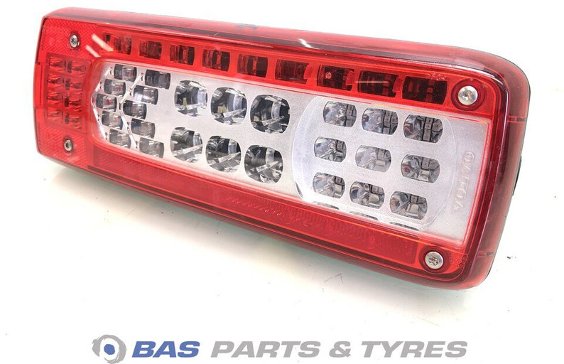 Volvo Achterlicht Links Volvo 82483074 - Luz trasera para Camión: foto 1 Volvo Achterlicht Links Volvo 82483074 - Luz trasera para Camión: foto 1