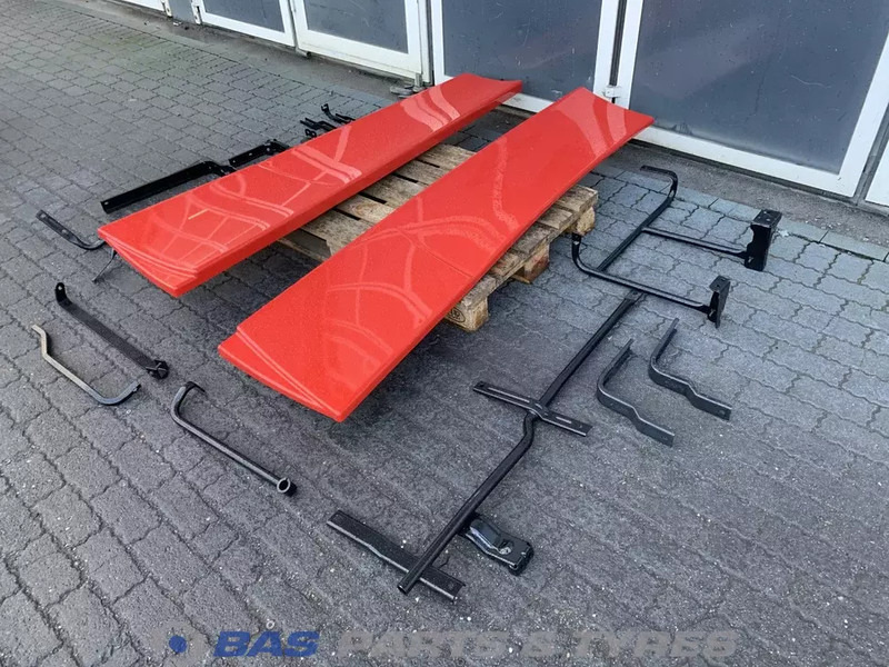 Volvo FH4 Spoilerset Volvo Globetrotter XL L2H3 82429293 - Aerodinámica/ Spoiler para Camión: foto 2 Volvo FH4 Spoilerset Volvo Globetrotter XL L2H3 82429293 - Aerodinámica/ Spoiler para Camión: foto 2