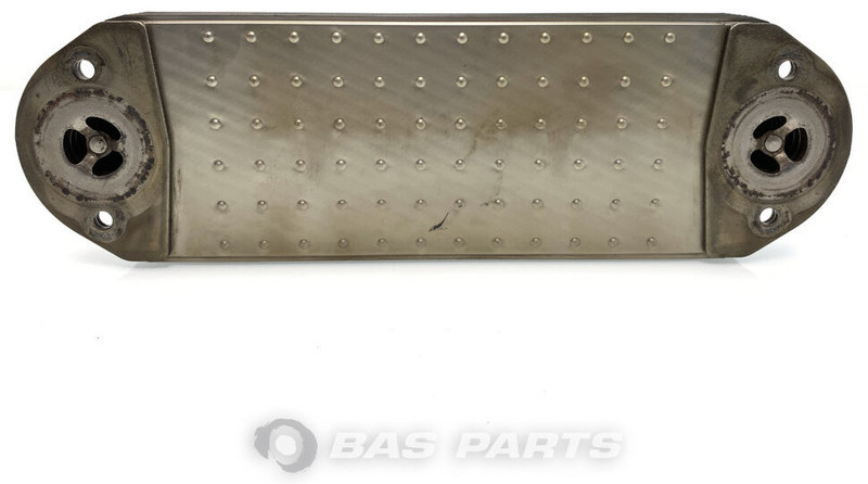 Volvo Oliekoeler Volvo 20729259 - Enfriador de aceite para Camión: foto 2 Volvo Oliekoeler Volvo 20729259 - Enfriador de aceite para Camión: foto 2