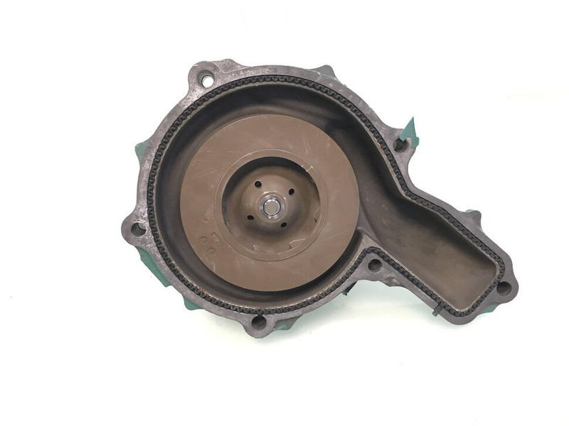 Volvo - Bomba de refrigerante para Camión: foto 2 Volvo - Bomba de refrigerante para Camión: foto 2