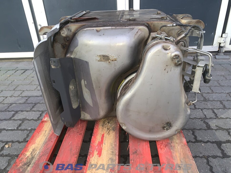 Volvo Uitlaatdemper Volvo 21750081 - Silenciador para Camión: foto 1 Volvo Uitlaatdemper Volvo 21750081 - Silenciador para Camión: foto 1