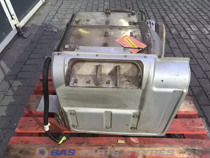 Volvo Uitlaatdemper Volvo 21750081 - Silenciador para Camión: foto 3 Volvo Uitlaatdemper Volvo 21750081 - Silenciador para Camión: foto 3