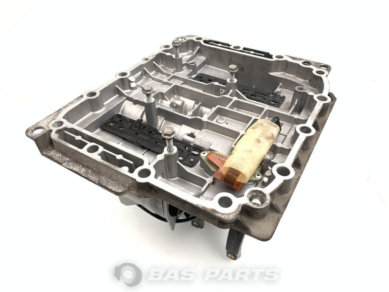 Volvo Versnellingsbakdeksel Volvo 21244590 - Caja de cambios para Camión: foto 2 Volvo Versnellingsbakdeksel Volvo 21244590 - Caja de cambios para Camión: foto 2