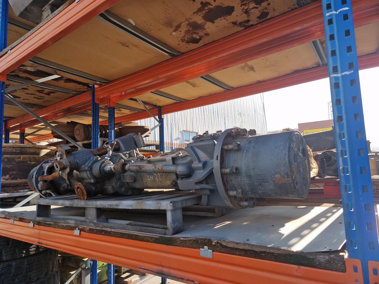 Eje delantero Liebherrr LH22 - Eje y piezas para Maquinaria de construcción: foto 2 Eje delantero Liebherrr LH22 - Eje y piezas para Maquinaria de construcción: foto 2