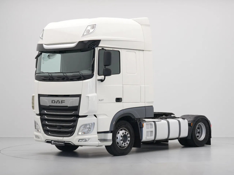 DAF XF 480 FT Super Space Cab, 2x Tanks - Cabeza tractora: foto 2 DAF XF 480 FT Super Space Cab, 2x Tanks - Cabeza tractora: foto 2
