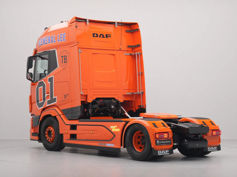 DAF XG+ 530 FT SHOWTRUCK FULL AIR PTO PREP SPEAKERS B3 ALARM ''GENERAL LEE'' - Cabeza tractora: foto 4 DAF XG+ 530 FT SHOWTRUCK FULL AIR PTO PREP SPEAKERS B3 ALARM ''GENERAL LEE'' - Cabeza tractora: foto 4