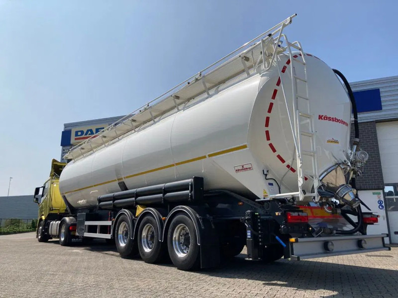Kässbohrer SSK 50 / 5 - 10 / 24 - 50m3 kiep silo met 1x liftas en Alcoa Dura Bright velgen - Semirremolque cisterna: foto 5 Kässbohrer SSK 50 / 5 - 10 / 24 - 50m3 kiep silo met 1x liftas en Alcoa Dura Bright velgen - Semirremolque cisterna: foto 5
