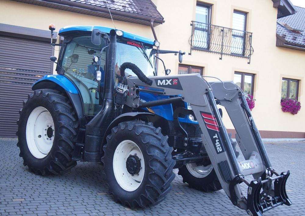 Ciągnik New Holland NH T6.140 2016 New Holland z Ładowaczem czołowym TUR - Tractor: foto 1 Ciągnik New Holland NH T6.140 2016 New Holland z Ładowaczem czołowym TUR - Tractor: foto 1