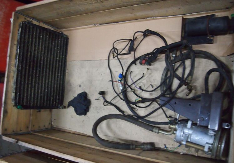 Części do Ciągnika Massey Ferguson MF 3000, 6000  Klimatyzacja do ciągnika MF 3000 - Calefacción/ Ventilación para Maquinaria agrícola: foto 1 Części do Ciągnika Massey Ferguson MF 3000, 6000  Klimatyzacja do ciągnika MF 3000 - Calefacción/ Ventilación para Maquinaria agrícola: foto 1