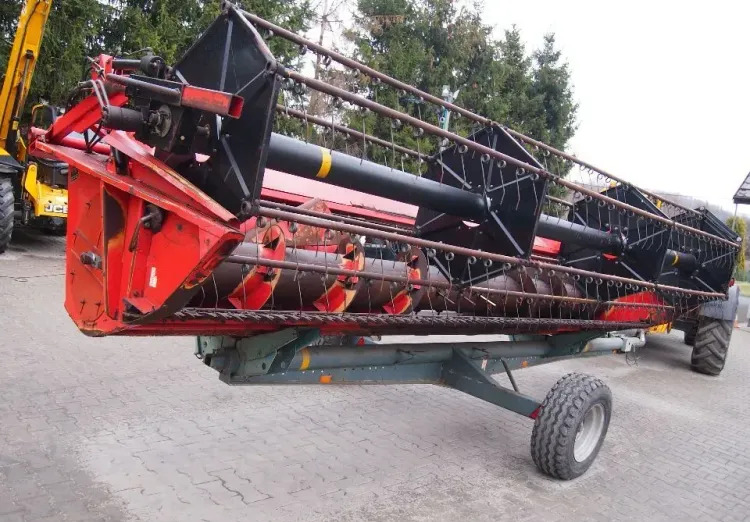 Heder Massey Ferguson Szerokość 5m pasuje do 32, 34, 36, 38, 42, 7254, 7272, 7278 - Cabezal de grano: foto 1 Heder Massey Ferguson Szerokość 5m pasuje do 32, 34, 36, 38, 42, 7254, 7272, 7278 - Cabezal de grano: foto 1