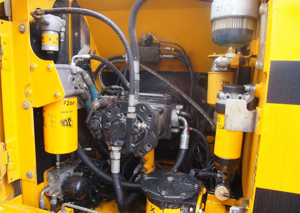 Arrendamiento de  Koparka gąsienicowa JCB JS160LC 2011 Koparka gąsienicowa JCB JS160LC 2011: foto 9