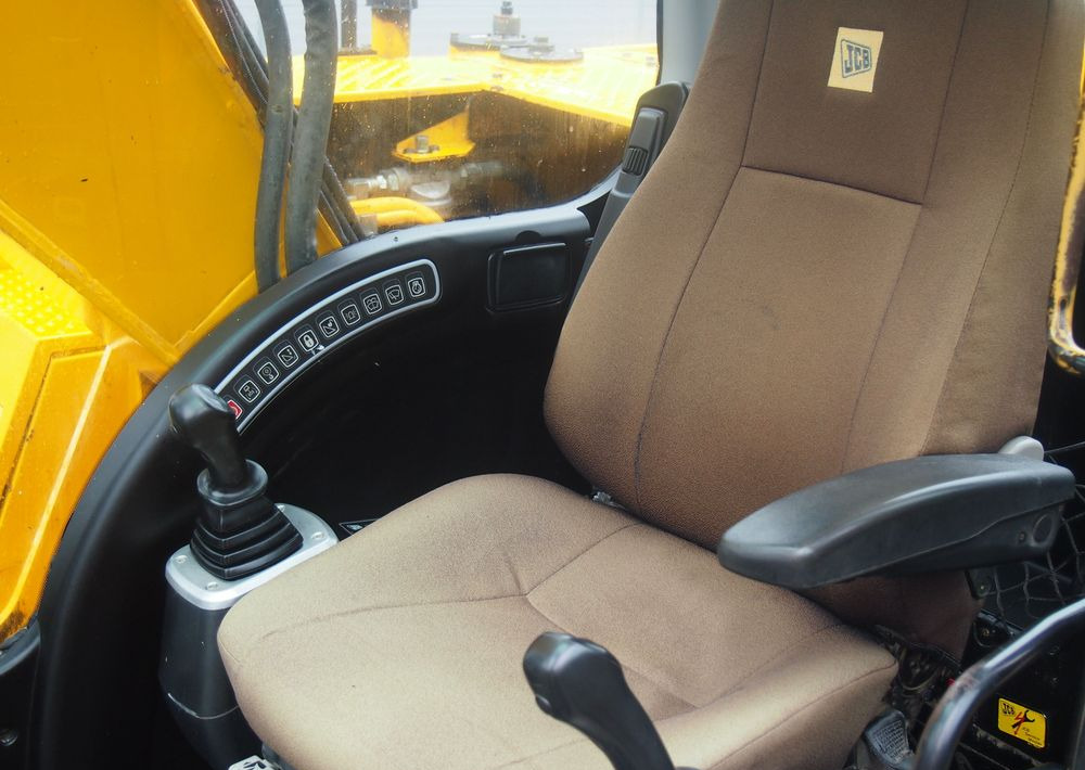 Arrendamiento de  Koparka gąsienicowa JCB JS160LC 2011 Koparka gąsienicowa JCB JS160LC 2011: foto 12