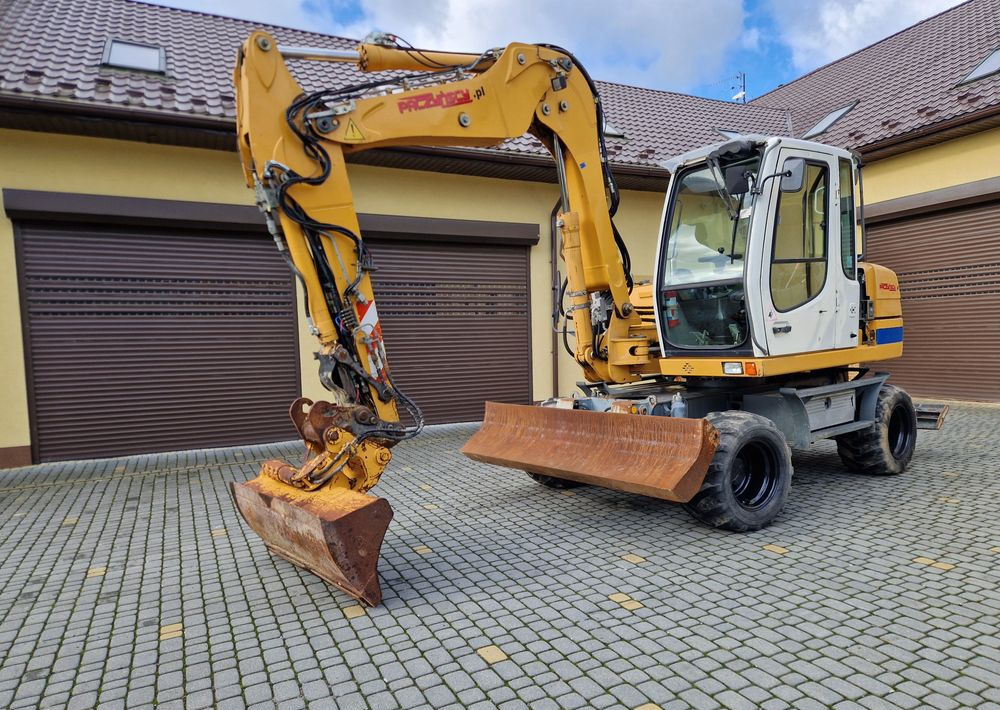Koparka kołowa Liebherr A311 2008 Liebherr - Excavadora de ruedas: foto 1 Koparka kołowa Liebherr A311 2008 Liebherr - Excavadora de ruedas: foto 1