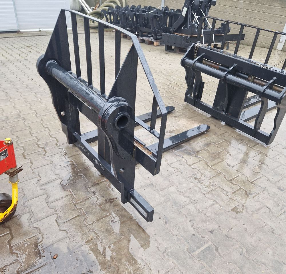 Ładowarka teleskopowa Manitou MLT MT MRT 2022 NOWE Widły do Palet MANITOU - Horquillas: foto 4 Ładowarka teleskopowa Manitou MLT MT MRT 2022 NOWE Widły do Palet MANITOU - Horquillas: foto 4