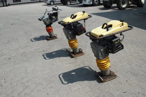 Maszyna drogowa Belle Masterpac - Vibroapisonador: foto 1 Maszyna drogowa Belle Masterpac - Vibroapisonador: foto 1