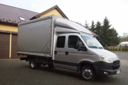 Samochód Iveco Daily 35c21 2012 DMC 3,5T DOKA dubel kabina - Furgoneta con lona, Furgoneta combi: foto 1 Samochód Iveco Daily 35c21 2012 DMC 3,5T DOKA dubel kabina - Furgoneta con lona, Furgoneta combi: foto 1
