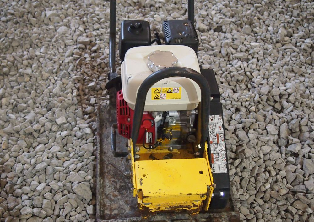 Ubijarka Bomag BVP 18/45 2019 Zagęszczarka Bomag 91 - Plancha reversible: foto 5 Ubijarka Bomag BVP 18/45 2019 Zagęszczarka Bomag 91 - Plancha reversible: foto 5