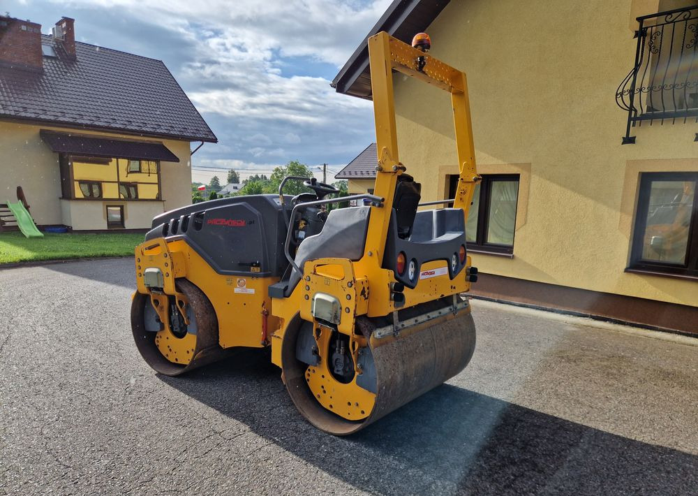 Walec Hamm HD14VV 2014 Walec HAMM HD 14VV silnik KUBOTA - Rodillo: foto 4 Walec Hamm HD14VV 2014 Walec HAMM HD 14VV silnik KUBOTA - Rodillo: foto 4