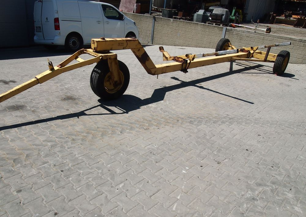 Wózek do kombajnu New Holland 3 kołowy Wózek pod heder do kombajnu - Carro de cosechadora: foto 3 Wózek do kombajnu New Holland 3 kołowy Wózek pod heder do kombajnu - Carro de cosechadora: foto 3
