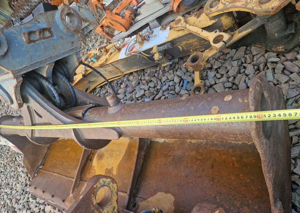 Wyposażenie Liebherr 2400 2010 Łyżka skarpowa hydrauliczna - Cazo para excavadora: foto 5 Wyposażenie Liebherr 2400 2010 Łyżka skarpowa hydrauliczna - Cazo para excavadora: foto 5