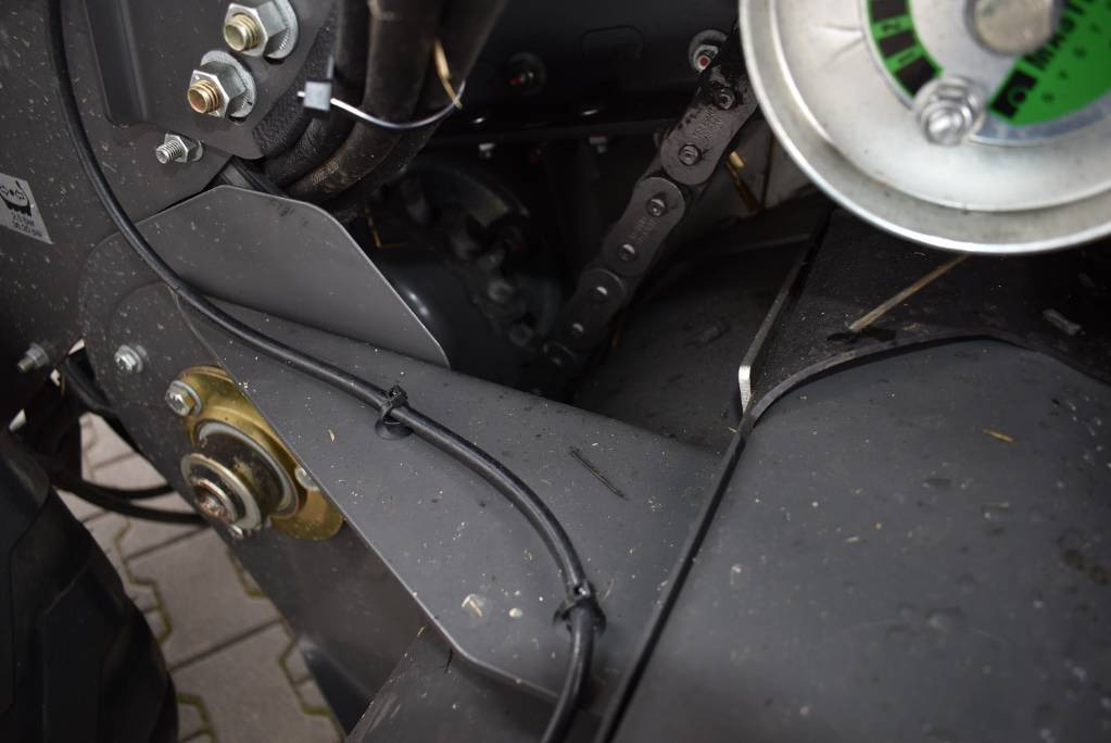 Arrendamiento de Claas Variant 460 RC  Claas Variant 460 RC: foto 19