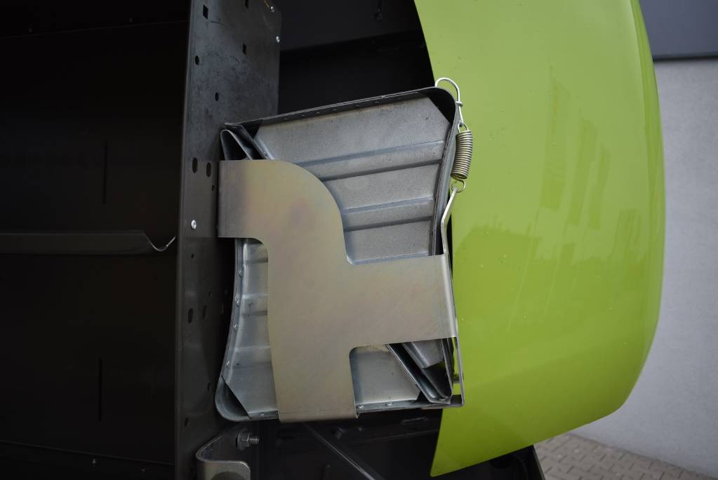 Arrendamiento de Claas Variant 460 RC  Claas Variant 460 RC: foto 22