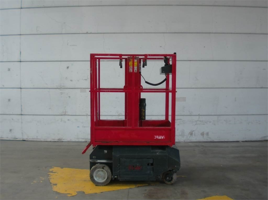 Bravi Lui Mini HD - Plataforma de mástil vertical: foto 1 Bravi Lui Mini HD - Plataforma de mástil vertical: foto 1