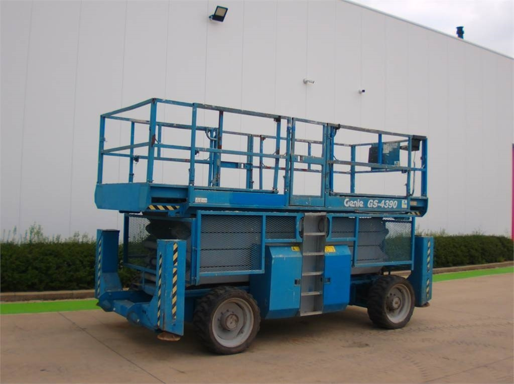 Genie GS4390RT - Plataforma de tijeras: foto 2 Genie GS4390RT - Plataforma de tijeras: foto 2