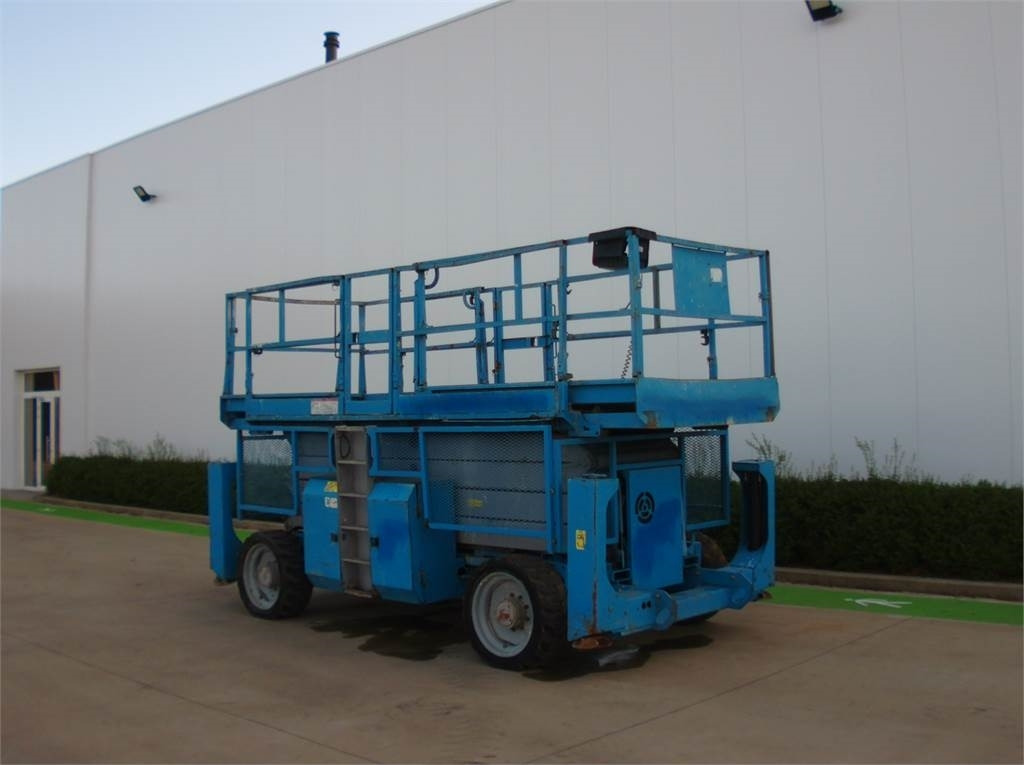 Genie GS4390RT - Plataforma de tijeras: foto 3 Genie GS4390RT - Plataforma de tijeras: foto 3