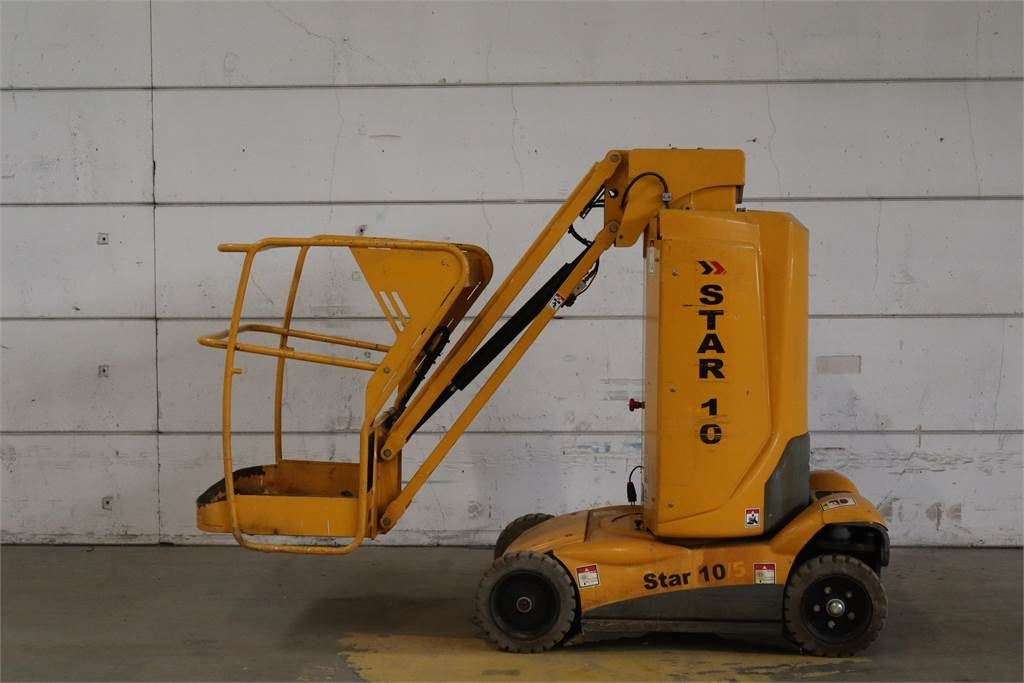 Haulotte STAR 10 - Plataforma de mástil vertical: foto 1 Haulotte STAR 10 - Plataforma de mástil vertical: foto 1