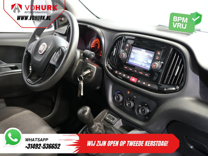 Fiat Dobló Cargo 1.3 MJ 95 pk BPM VRIJ! NL Auto/ Navi/ Airco/ Cruise/ PDC - Furgoneta pequeña: foto 3 Fiat Dobló Cargo 1.3 MJ 95 pk BPM VRIJ! NL Auto/ Navi/ Airco/ Cruise/ PDC - Furgoneta pequeña: foto 3