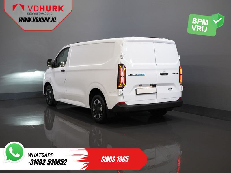 Ford E-Transit Custom 320 Trend 65 kWh 328 km WLTP LED/ Snellader/ Standkachel/ Stoelverw./ Carplay/ Climate/ Camera/ PDC/ Cruise - Furgoneta pequeña, Furgoneta eléctrica: foto 2 Ford E-Transit Custom 320 Trend 65 kWh 328 km WLTP LED/ Snellader/ Standkachel/ Stoelverw./ Carplay/ Climate/ Camera/ PDC/ Cruise - Furgoneta pequeña, Furgoneta eléctrica: foto 2