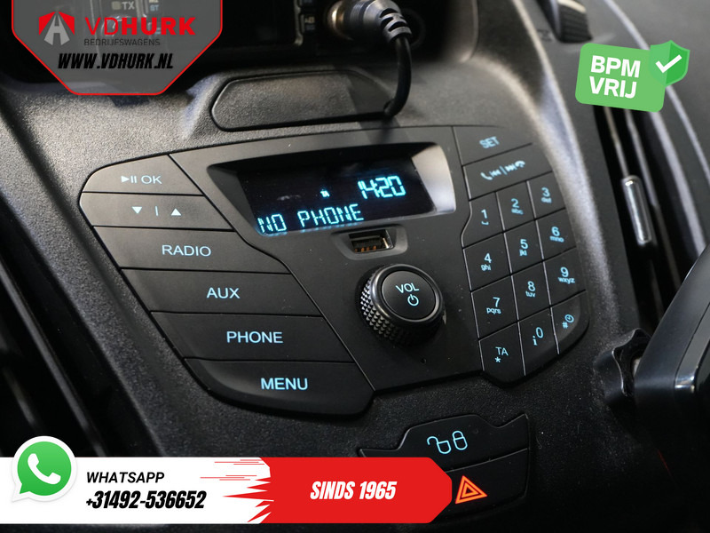Furgoneta pequeña Ford Transit Connect 1.5 TDCI 75 pk BPM VRIJ! EURO 6/ NL Auto/ Airco/ Trekhaak: foto 20