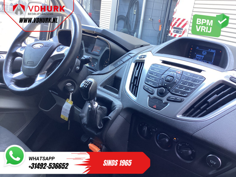 Ford Transit Custom 2.2 TDCI Trend Dubbel Cabine EXPORT ONLY Airco/ Cruise/ Trekhaak/ LM Velgen - Furgoneta pequeña, Furgoneta combi: foto 3 Ford Transit Custom 2.2 TDCI Trend Dubbel Cabine EXPORT ONLY Airco/ Cruise/ Trekhaak/ LM Velgen - Furgoneta pequeña, Furgoneta combi: foto 3