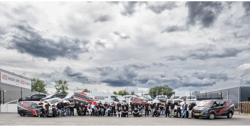 Arrendamiento de Mercedes-Benz Sprinter 213 2.2 CDI Aut. L2H2 9 Persoons EXPORT Incl. BTW&BPM €13.915,- Airco/ PDC V+A/ Side & Rearbar Mercedes-Benz Sprinter 213 2.2 CDI Aut. L2H2 9 Persoons EXPORT Incl. BTW&BPM €13.915,- Airco/ PDC V+A/ Side & Rearbar: foto 17
