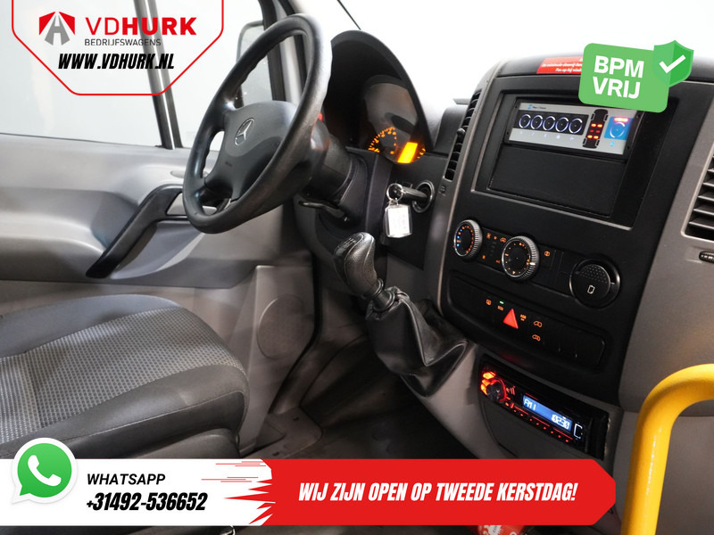 Mercedes-Benz Sprinter 313 2.2 CDI L2H2 €9.922 Incl. BTW BPM VRIJ! EXPORT Combi/ 9 Persoons/ Kombi/ 9P/ Airco/ Rolstoellift - Minibús, Furgoneta de pasajeros: foto 3 Mercedes-Benz Sprinter 313 2.2 CDI L2H2 €9.922 Incl. BTW BPM VRIJ! EXPORT Combi/ 9 Persoons/ Kombi/ 9P/ Airco/ Rolstoellift - Minibús, Furgoneta de pasajeros: foto 3