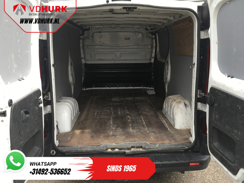 Opel Vivaro 1.6 CDTI 120 pk L2 EXPORT Airco/ Cruise/ Navi/ Trekhaak/ PDC - Furgoneta pequeña: foto 5 Opel Vivaro 1.6 CDTI 120 pk L2 EXPORT Airco/ Cruise/ Navi/ Trekhaak/ PDC - Furgoneta pequeña: foto 5