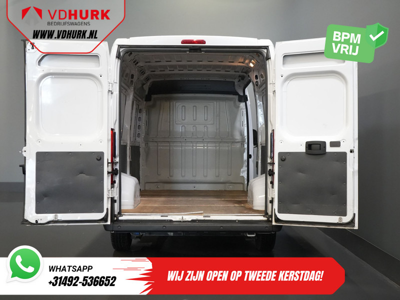 Peugeot Boxer 2.2 HDi 120 pk L2H2 BPM VRIJ! (DEMO) 2.5t Trekverm./ Navi/ PDC/ Cruise/ Airco - Furgoneta pequeña: foto 5 Peugeot Boxer 2.2 HDi 120 pk L2H2 BPM VRIJ! (DEMO) 2.5t Trekverm./ Navi/ PDC/ Cruise/ Airco - Furgoneta pequeña: foto 5
